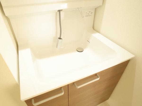 小平市小川町1丁目の新築一戸建の洗面台・洗面所画像