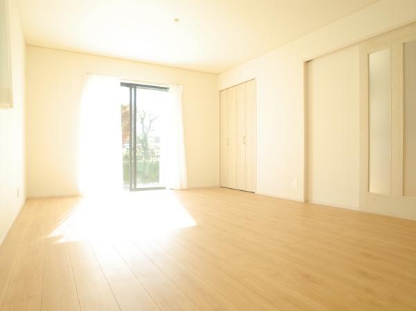 小平市小川町1丁目の新築一戸建のリビング画像