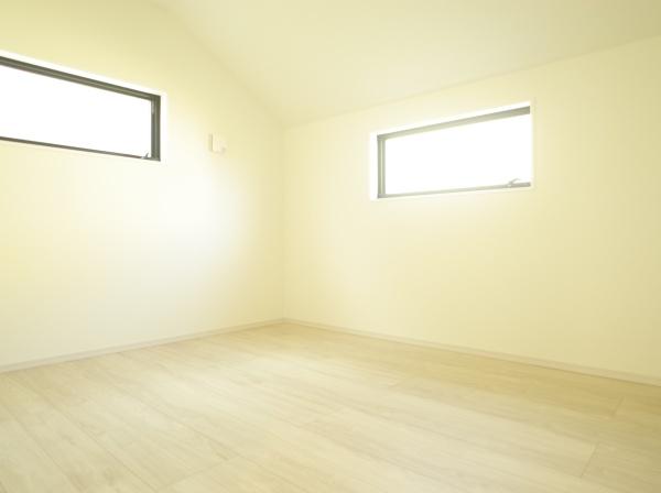 小平市小川東町の新築一戸建の洋室画像