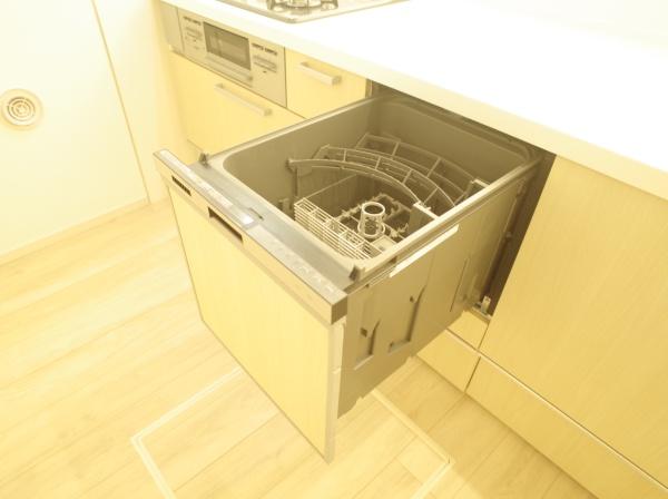 小平市小川東町の新築一戸建のキッチン画像