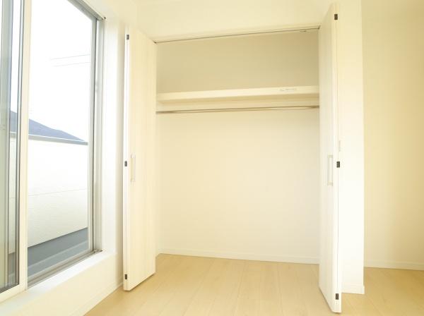 小平市津田町２丁目の新築一戸建の収納画像