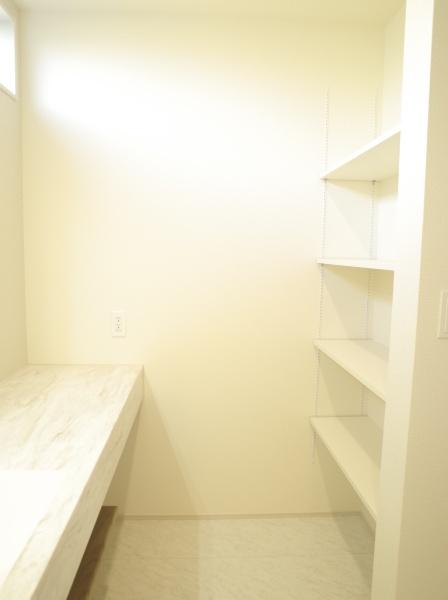 小平市小川町１丁目の新築一戸建の洗面台・洗面所画像