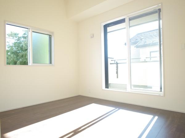 小平市小川町１丁目の新築一戸建の洋室画像