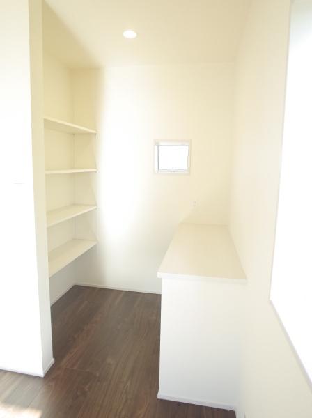 小平市小川町１丁目の新築一戸建の洋室画像