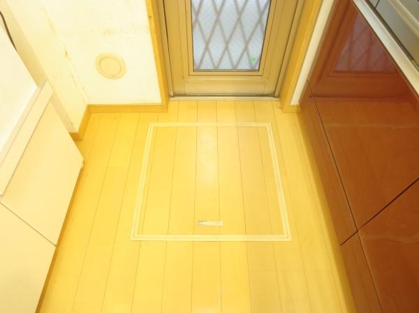 小平市小川町１丁目の中古一戸建のキッチン画像