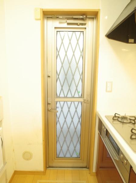 小平市小川町１丁目の中古一戸建のキッチン画像