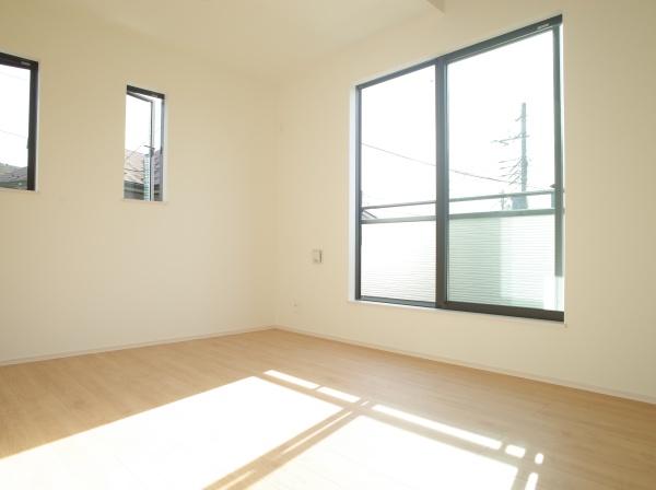 小平市大沼町４丁目の新築一戸建の洋室画像