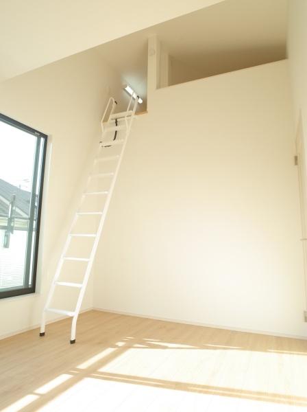 小平市大沼町４丁目の新築一戸建の洋室画像