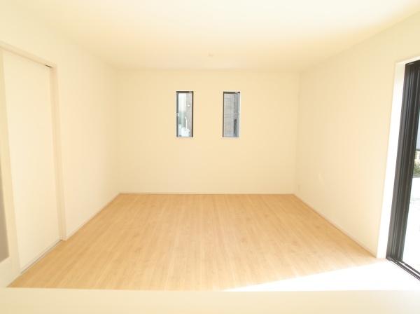 小平市大沼町４丁目の新築一戸建のリビング画像
