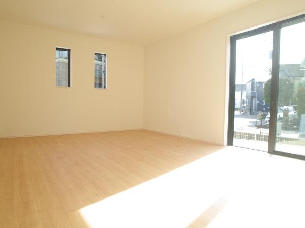 小平市大沼町４丁目の新築一戸建のリビング画像