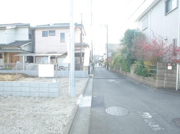 東村山市富士見町３丁目の土地の前面道路含む現地写真画像