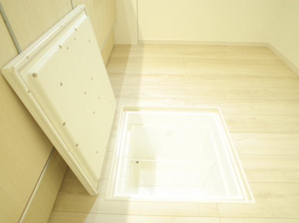 小平市中島町の新築一戸建のキッチン画像