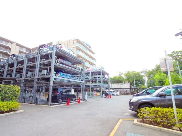 ルフォンソレイユ小平小川町の駐車場画像