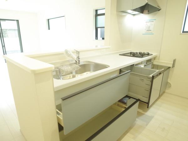 東村山市富士見町３丁目の新築一戸建のキッチン画像