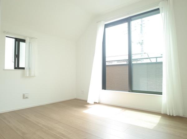 東村山市富士見町３丁目の新築一戸建の洋室画像