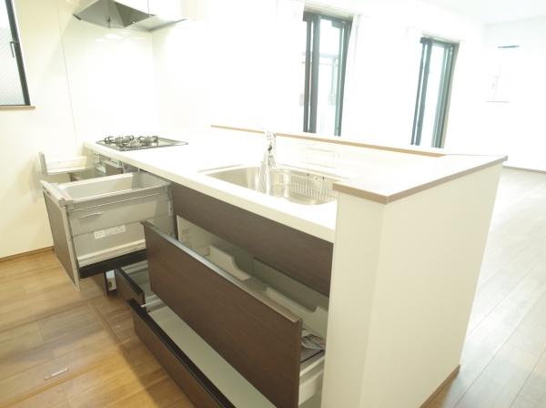 小平市栄町2丁目の新築一戸建のキッチン画像