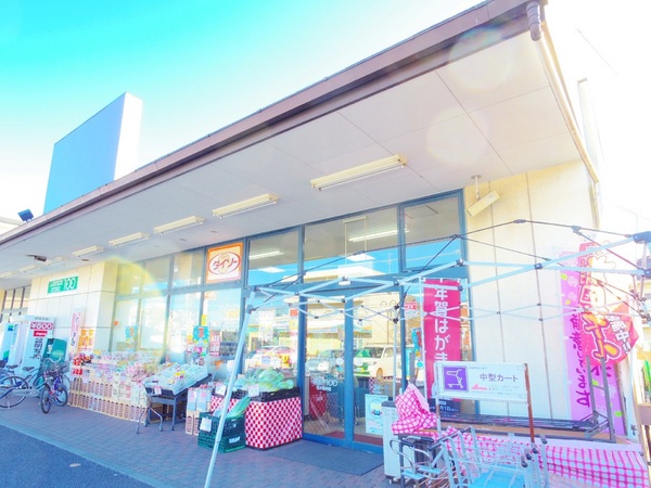 小平市花小金井5丁目の中古一戸建のコンビニ画像