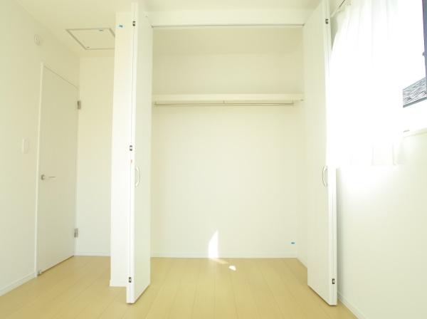 小平市津田町1丁目の新築一戸建の収納画像