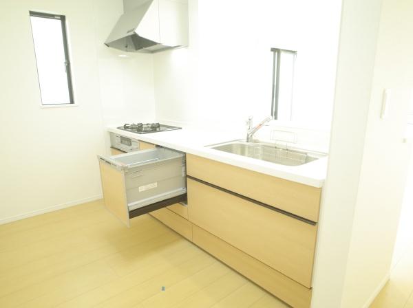 小平市津田町1丁目の新築一戸建のキッチン画像