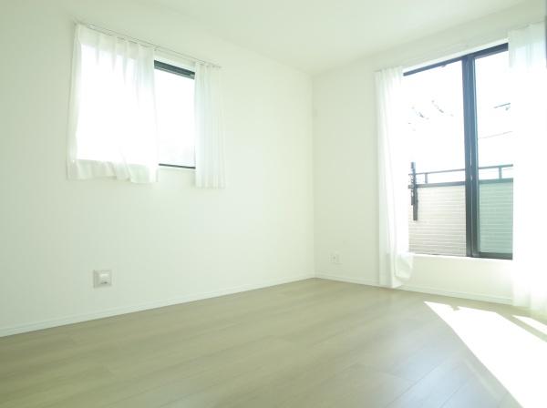 小平市津田町1丁目の新築一戸建の洋室画像