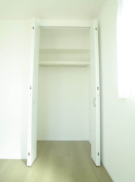 小平市津田町1丁目の新築一戸建の収納画像