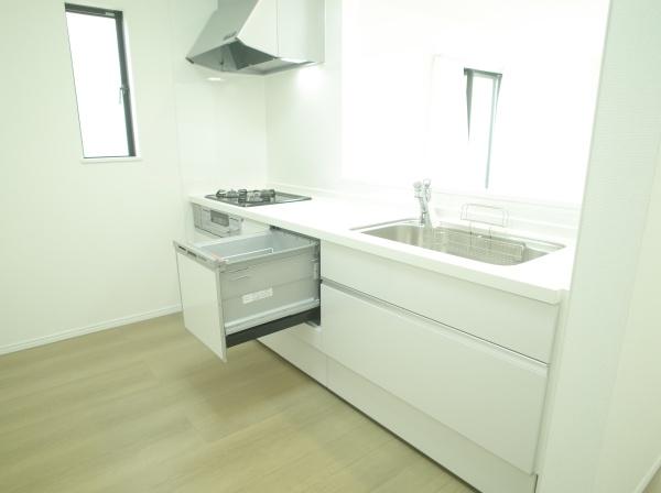 小平市津田町1丁目の新築一戸建のキッチン画像