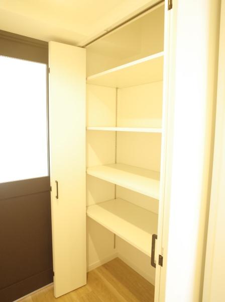 東大和グリーンタウンの収納画像