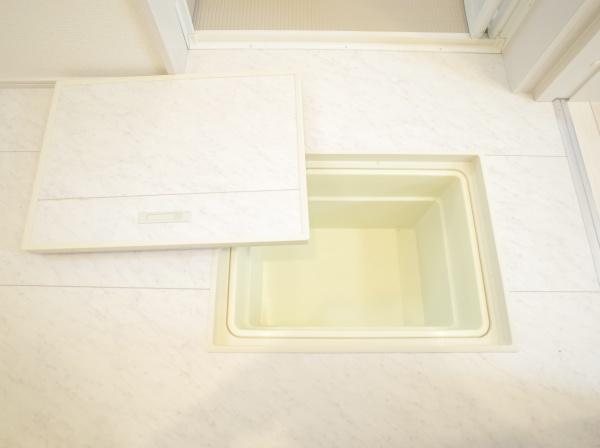 小平市大沼町６丁目の新築一戸建の洗面台・洗面所画像