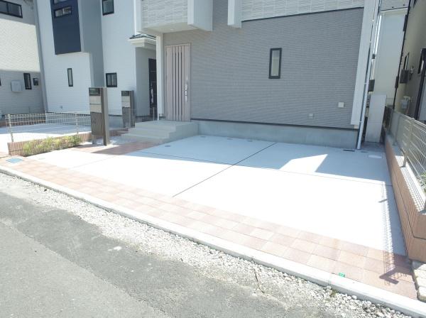 小平市大沼町６丁目の新築一戸建の駐車場画像