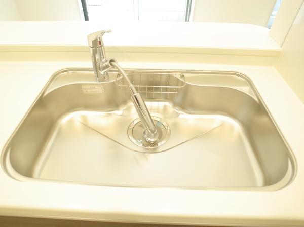 小平市大沼町６丁目の新築一戸建のキッチン画像