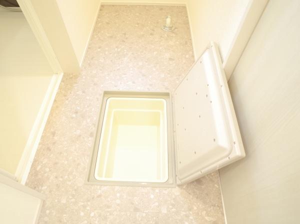 小平市大沼町６丁目の新築一戸建の洗面台・洗面所画像