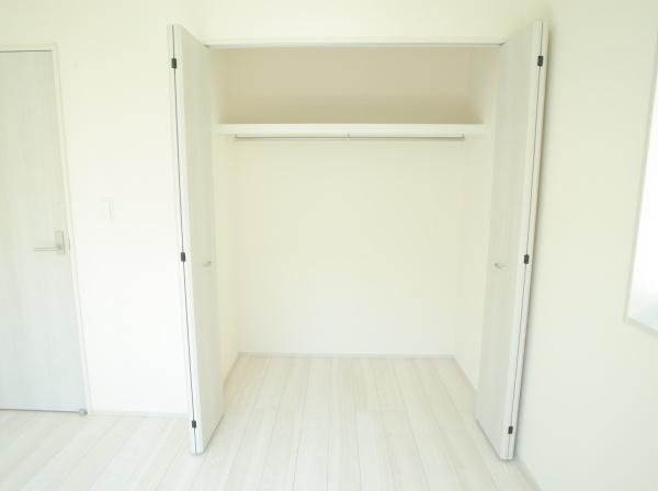 小平市大沼町６丁目の新築一戸建の収納画像