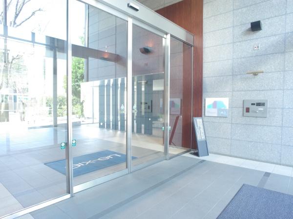 エクスアン一橋学園のエントランス画像