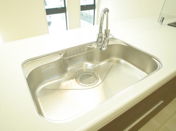 小平市小川町1丁目の新築一戸建のキッチン画像