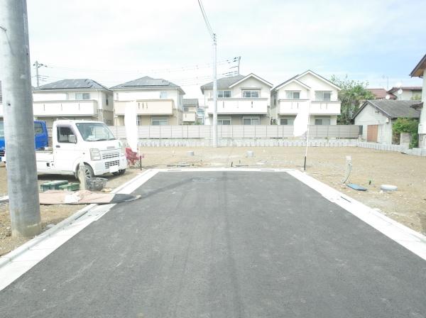 小平市小川東町の土地の前面道路含む現地写真画像