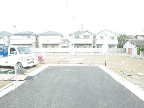 小平市小川東町の土地の前面道路含む現地写真画像