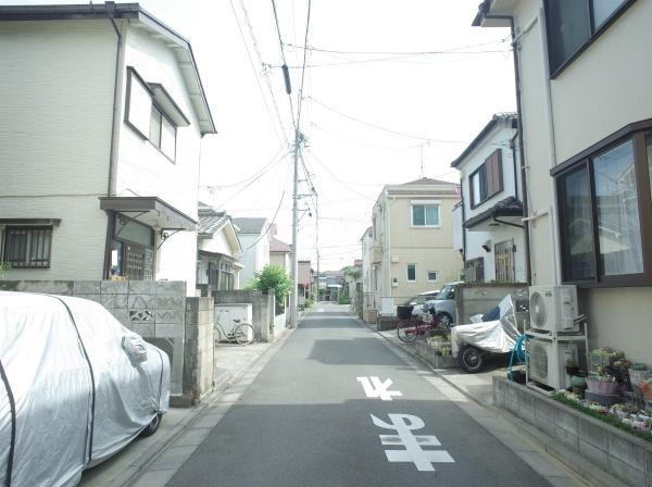 小平市栄町３丁目の土地の前面道路含む現地写真画像