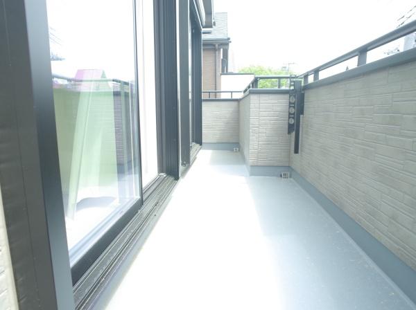 東村山市富士見町３丁目の新築一戸建のバルコニー画像