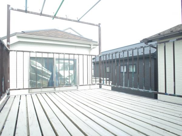 小平市栄町３丁目の中古一戸建のバルコニー画像