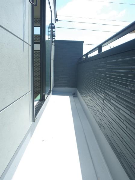小平市小川東町５丁目の新築一戸建のバルコニー画像