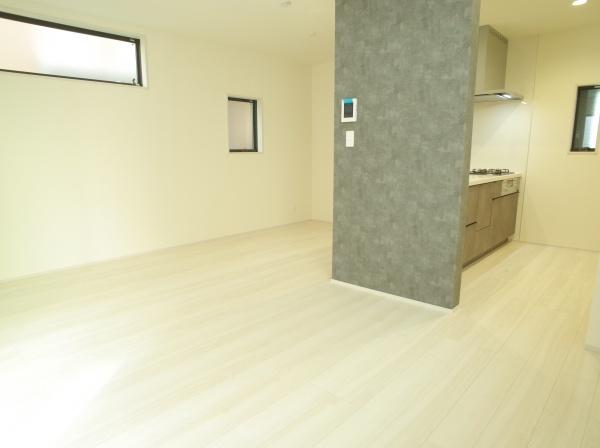 小平市小川西町２丁目の新築一戸建のリビング画像