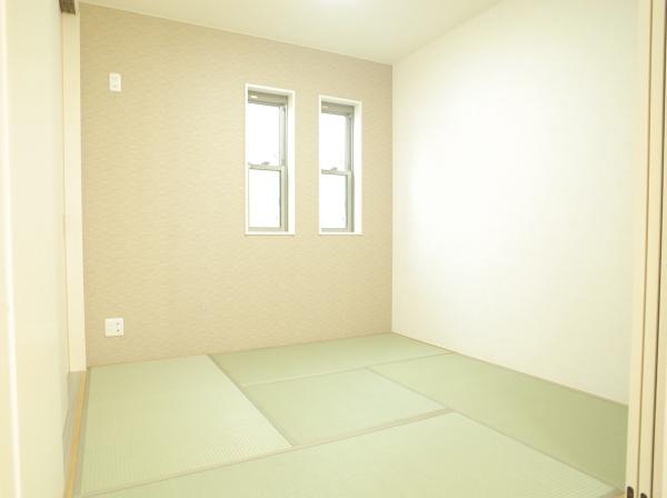 小平市小川町1丁目の中古一戸建の和室画像