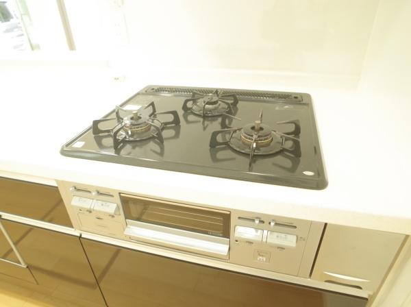 小平市小川町1丁目の中古一戸建のキッチン画像