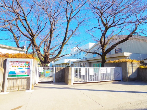 パークマンション一橋学園の小学校画像