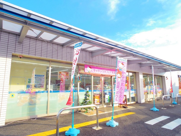 小平市仲町の新築一戸建のコンビニ画像