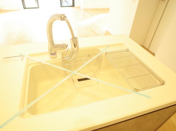 小平市学園東町3丁目の新築一戸建のキッチン画像