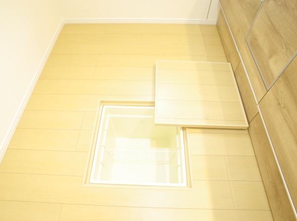 小平市学園東町２丁目の新築一戸建のキッチン画像
