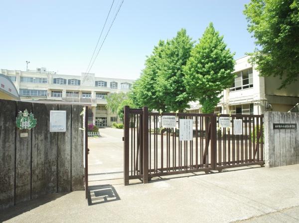 小平市中島町の新築一戸建の中学校画像
