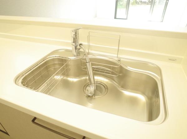 小平市小川町1丁目の新築一戸建のキッチン画像