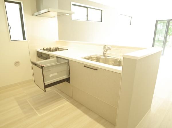 小平市小川町1丁目の新築一戸建のキッチン画像